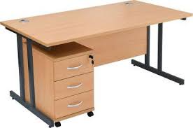 [656] BUREAU 1.20 X 70 SANS RETOUR AVEC CAISSON