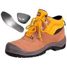 CHAUSSURE DE SECURITE NOIRE AVEC EMBOUT TAILLE HAUTE (N°44) - INGCO