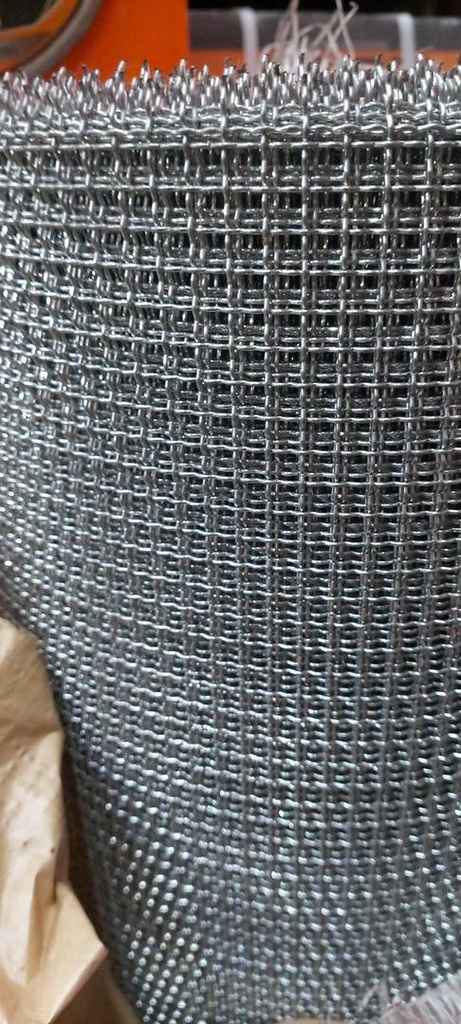 [TM2-42] TOILE METALLIQUE TISSEE GALVA ( GRILLAGE TAMIS CACAO) - Larg. 1000mm - Rlx 20m (4mm x 2mm)